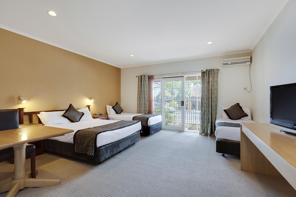 Greensborough Motel Melbourne City Exterior foto